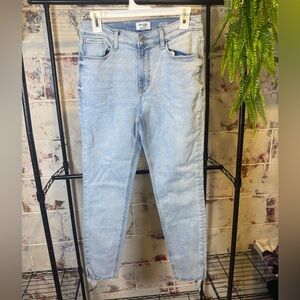 Kenzie High Rise Light Wash Women’s Jeans